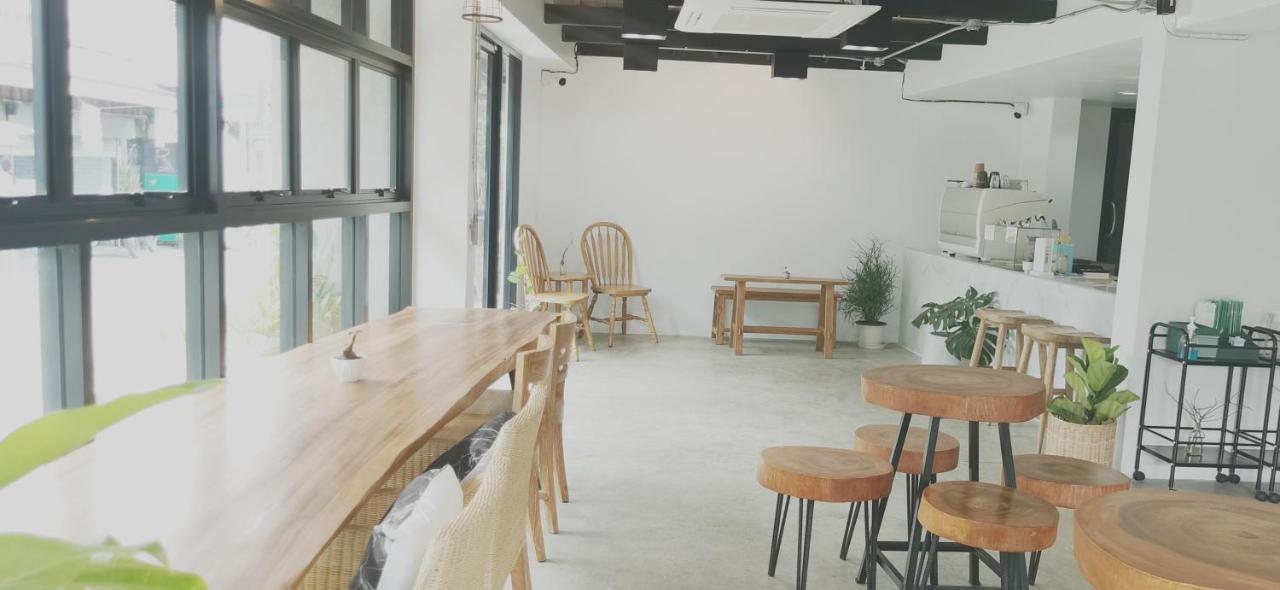 Stay Here Hostel Chiang Mai Ngoại thất bức ảnh